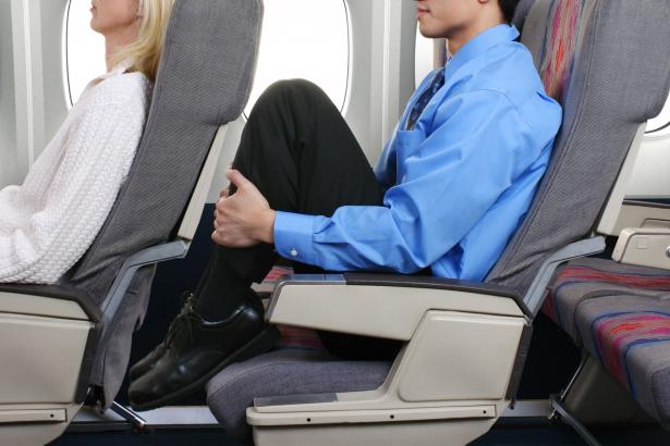 FAA won’t do anything about your shrinking legroom on flights