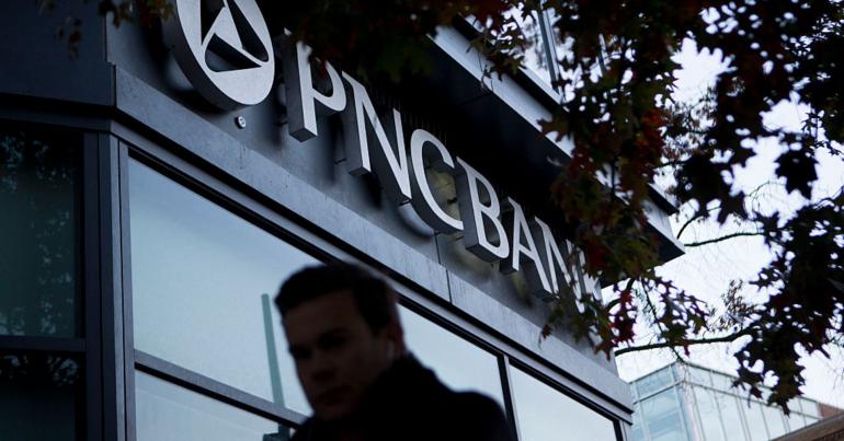 PNC shares gain after higher commercial lending leads to better-than-expected earnings report