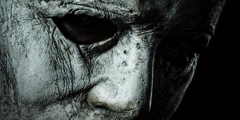 Michael Myers Prepares for Attack in New Halloween Image