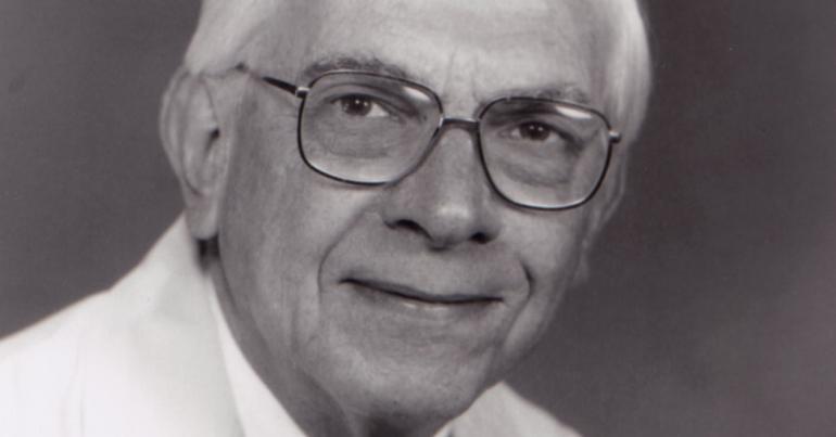 Robert Blizzard, Who Gave Children Hormones to Grow, Dies at 94