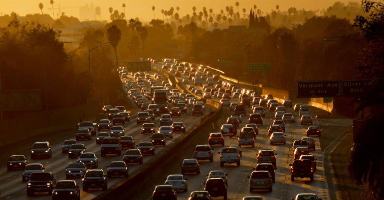 Trump Unveils His Plan to Weaken Car Pollution Rules