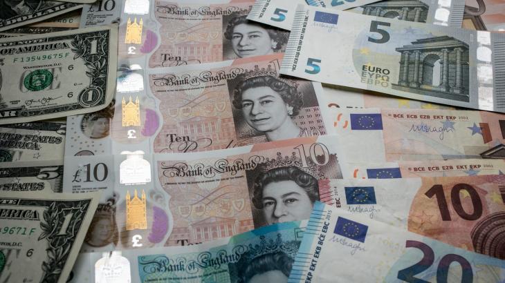 Currencies: British pound at 11-month low versus dollar as Brexit fears flare up