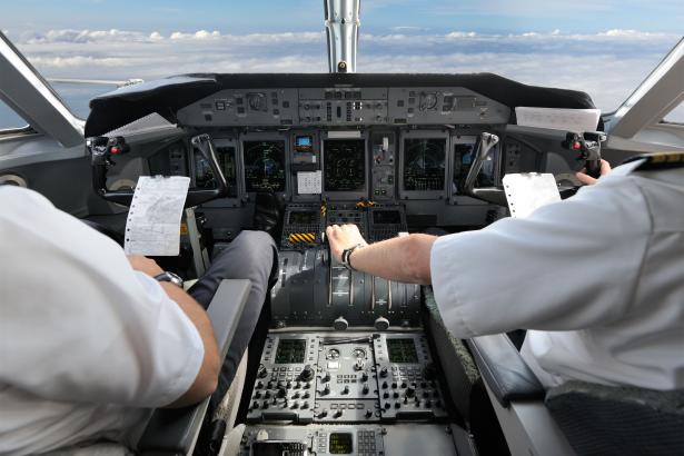 Pilots risk making fatal mistakes in poor cockpit air quality: study