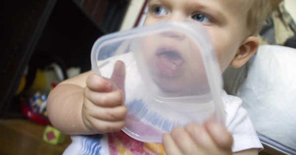 Avoid plastic food containers for better health