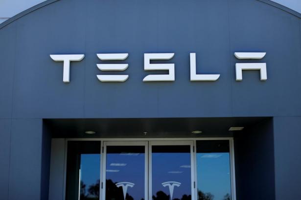 SEC subpoenas Tesla over Musk's tweets: Fox News