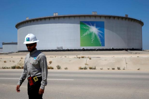 Exclusive: Aramco listing plan halted, oil giant disbands advisors - sources