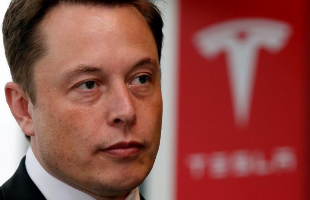 Fidelity fund votes backed Tesla, potential sign of more support