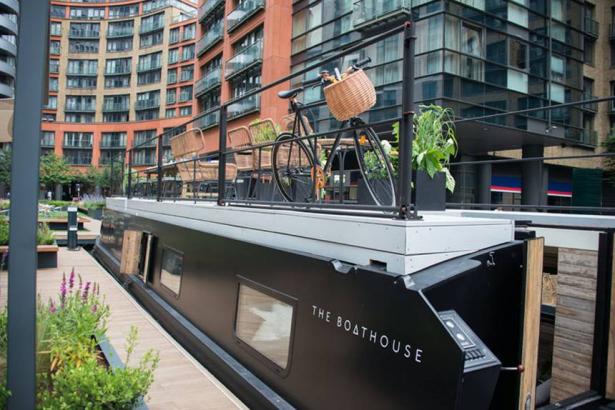 Contemporary boutique houseboat hotel is now afloat in London