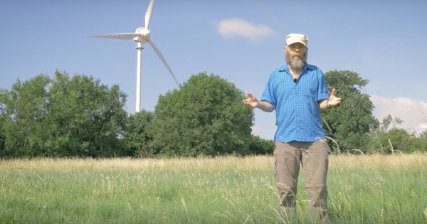 Ecotricity launches wind- and solar-powered cell phone network