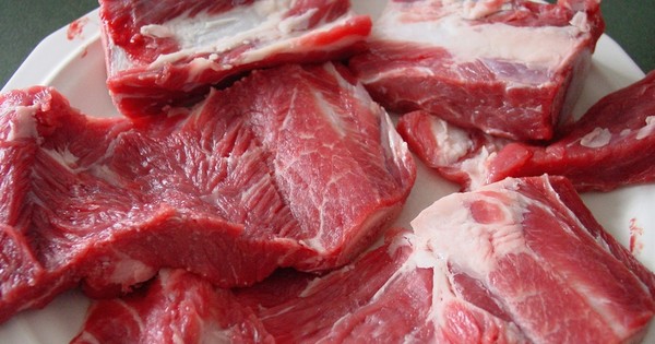 Lab-grown meat could cut emissions 96%