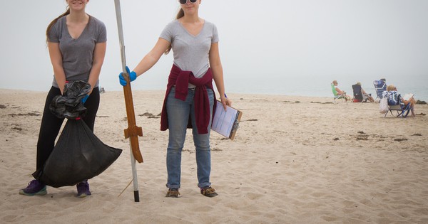 The one thing missing from beach cleanups