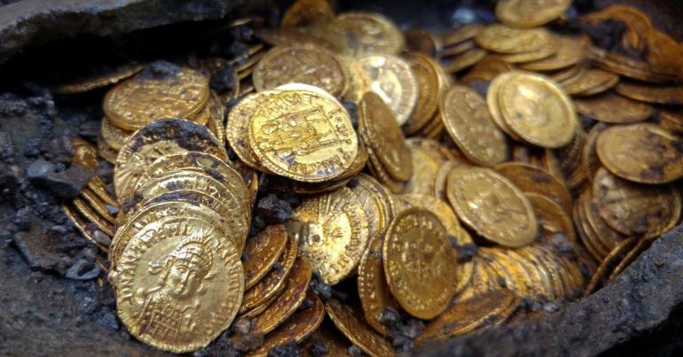 Hundreds of rare gold coins discovered in remarkable condition beneath Italian theater