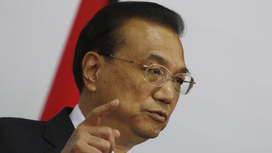 China's second-in-command: We're facing 'greater difficulties' in keeping economy stable