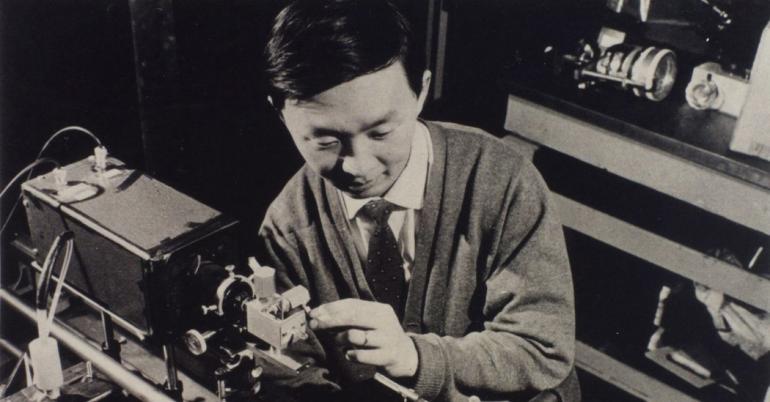 Charles Kao, Nobel Laureate Who Revolutionized Fiber Optics, Dies at 84