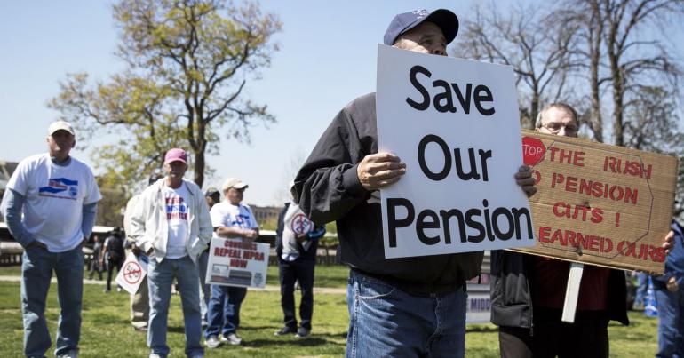 Public pensions are paying higher fees for lower returns, Pew study finds