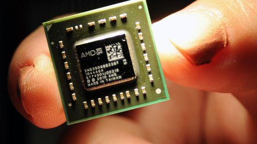 AMD shares fall after Intel says it can make enough chips to meet its guidance