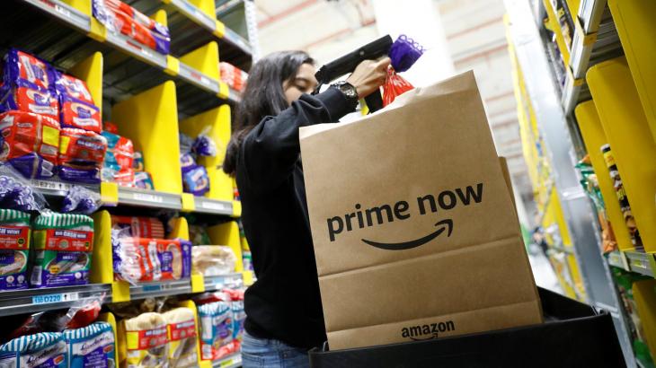 Hearing its critics, Amazon raises U.S. minimum wage to $15 across the board