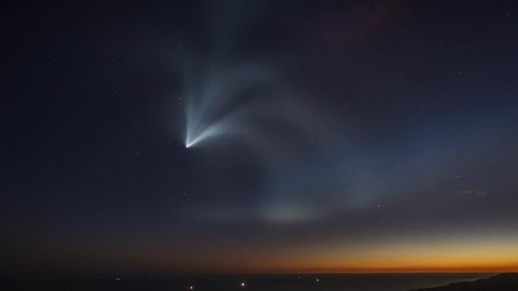 SpaceX rocket launch lights up California skies