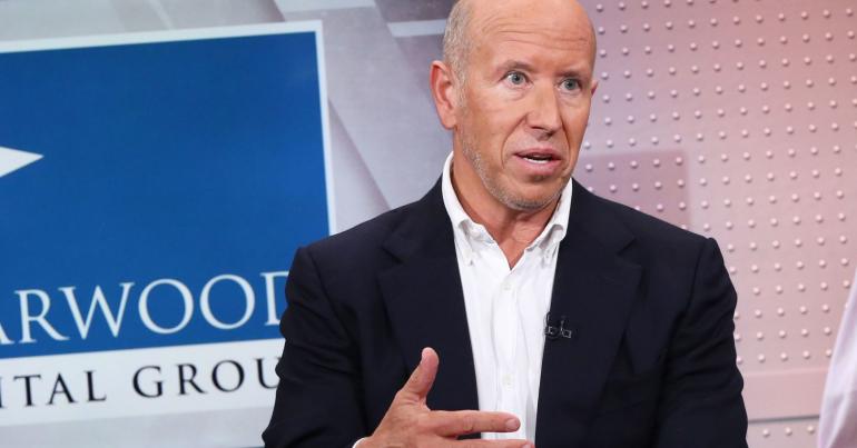 Investor Barry Sternlicht worries about a recession signal and an economy not as strong as it appears