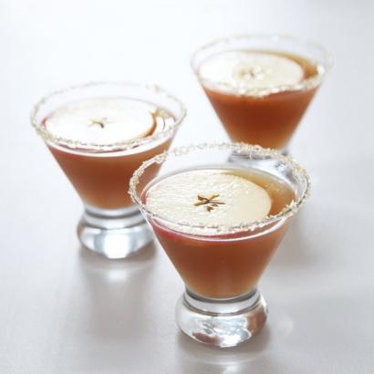 10 Fall Cocktails to Toast to This Thanksgiving