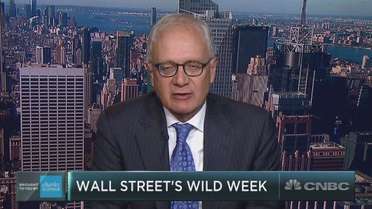 Here's why a Wall Street vet thinks the Fed should 'take a breather' to stabilize a battered market