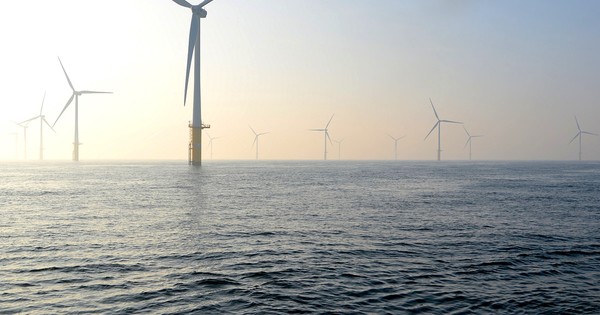 UK now has more renewables capacity than fossil fuels