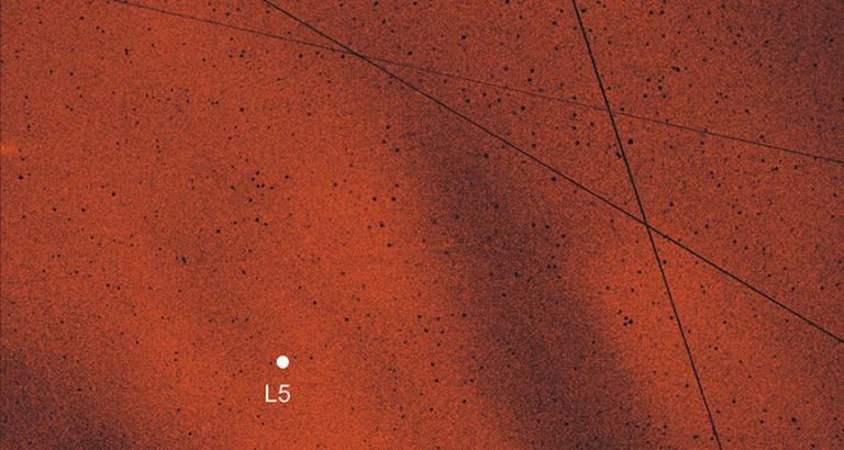 One of Earth’s shimmering dust clouds has been spotted at last