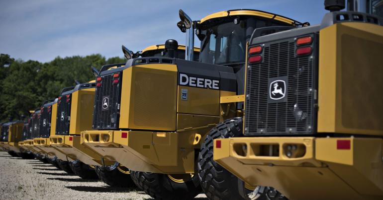 Deere profit soars despite doubts on Wall Street