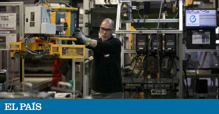 ¿Qué le pasa a la industria española? Crece el temor ante el último tropiezo