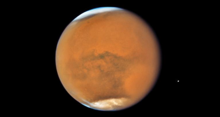 Mars’ lake may need an underground volcano to exist