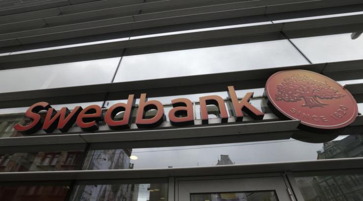 Estonia investigates alleged Swedbank link to money laundering scandal