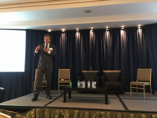 Overstock CEO Electrifies at Investment Bank Oppenheimer’s Blockchain Event