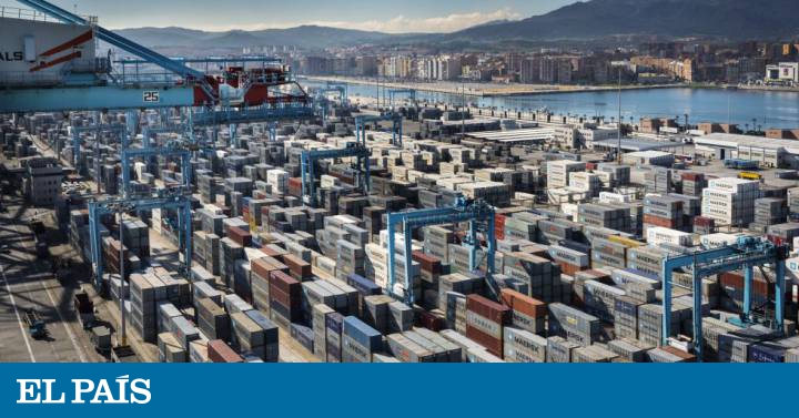 Las exportaciones de bienes españoles caen en volumen por primera vez desde 2009