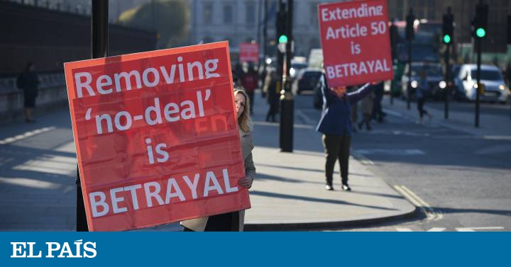 Bruselas apoya la prórroga del Brexit planteada por Theresa May