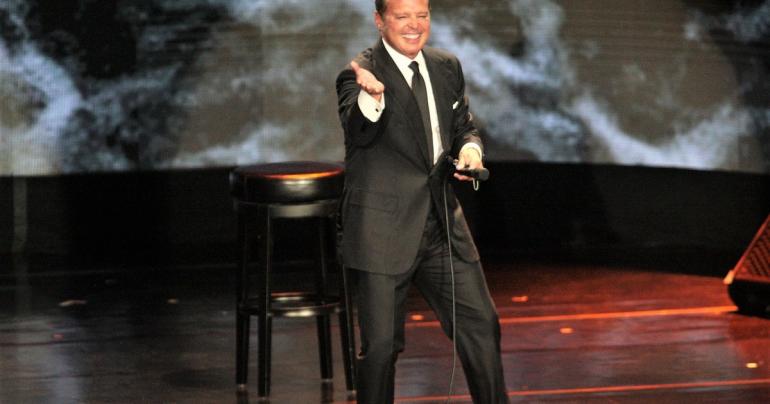 Luis Miguel maravilló con sus hits en Córdoba, antes de los recitales en Buenos Aires