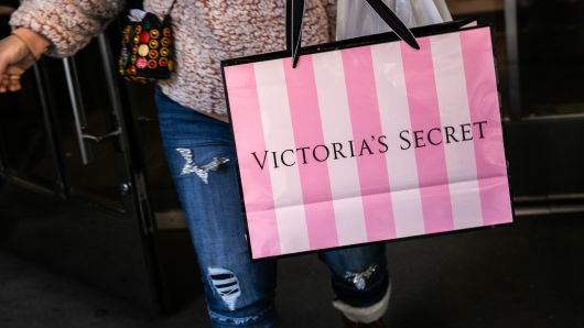 Stocks making the biggest moves after hours: L Brands, Square, HP and more