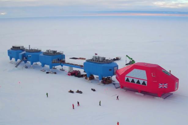 UK abandons Antarctic research base over chasm fears