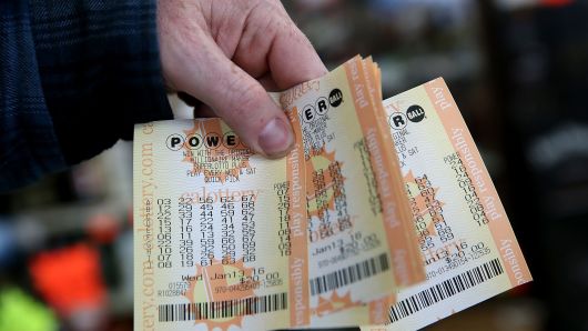 Here's the tax bill if you hit the $448 million Powerball jackpot