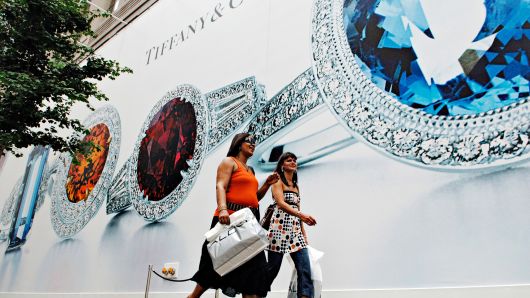 Tiffany shares bounce back as CEO touts growth opportunities