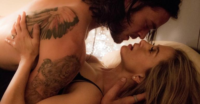 If You're Sick of Rom-Coms, Here Are 18 Darkly Erotic Thrillers Streaming on Netflix