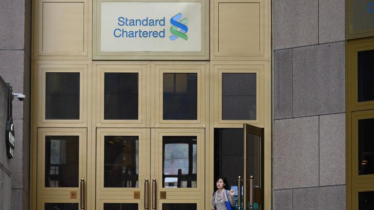 Financial News: Standard Chartered opened account for customer with half-million pounds in a suitcase