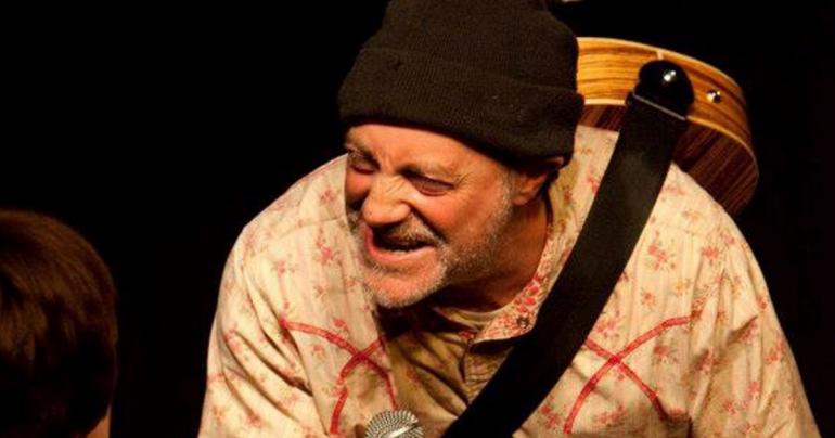 Ian Cognito: bromeó sobre su  muerte y minutos después falleció en pleno show