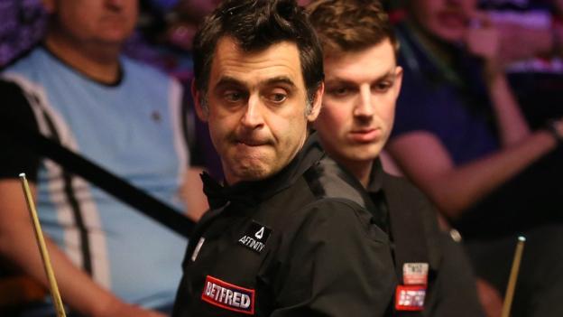 World Championship 2019: Ronnie O'Sullivan behind against James Cahill