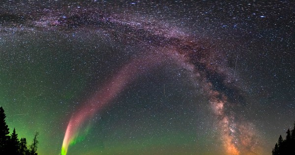 Scientists figure out what the celestial phenomenon "Steve" really is