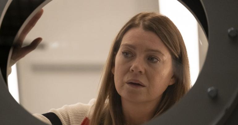 The 5 Characters Most Likely to Die (or Almost Die) in the Grey's Anatomy Season 15 Finale