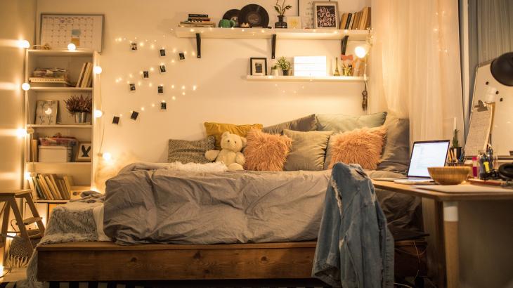 The crazy reason parents are spending hundreds of dollars decorating their children’s college dorm rooms