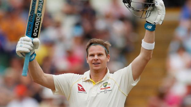 Ashes 2019: Steve Smith leaves England facing battle to save first Test