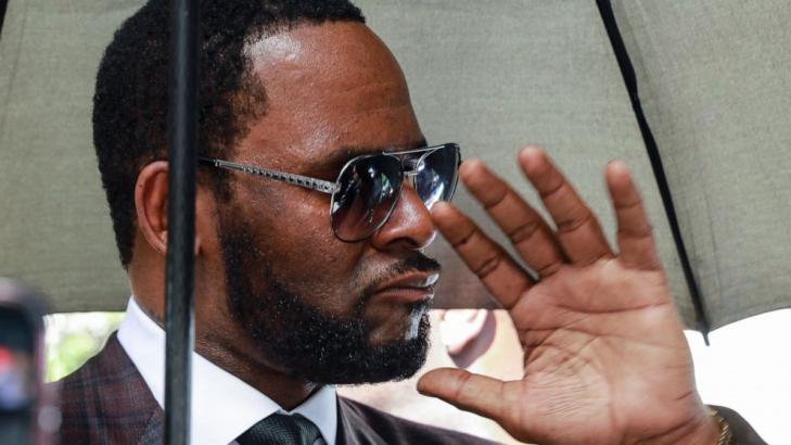 Judge sets Sept. 14 trial date for R. Kelly's state trial