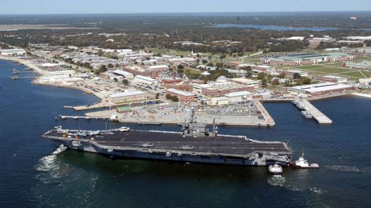 Navy suspends flight training for 300 Saudi students in wake of Pensacola shooting