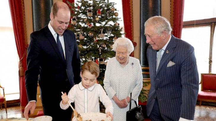 Queen Elizabeth II to admit 'bumpy' year in Christmas speech